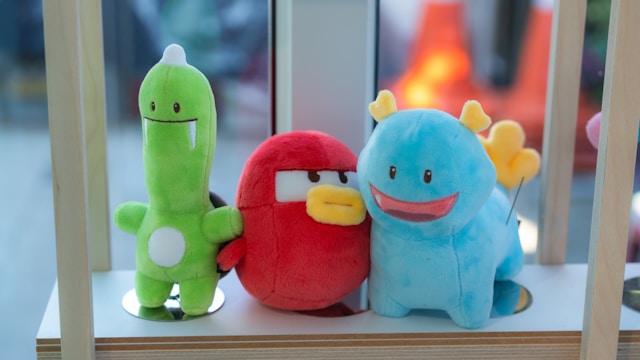 癒されるキャラクターのイメージを、３つのぬいぐるみの画像で表現
